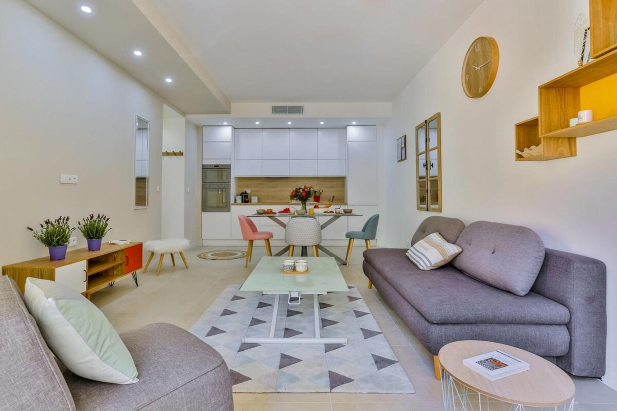 France 82 Tp -1 Min From The Sea - Terrace - Parking Appartamento *