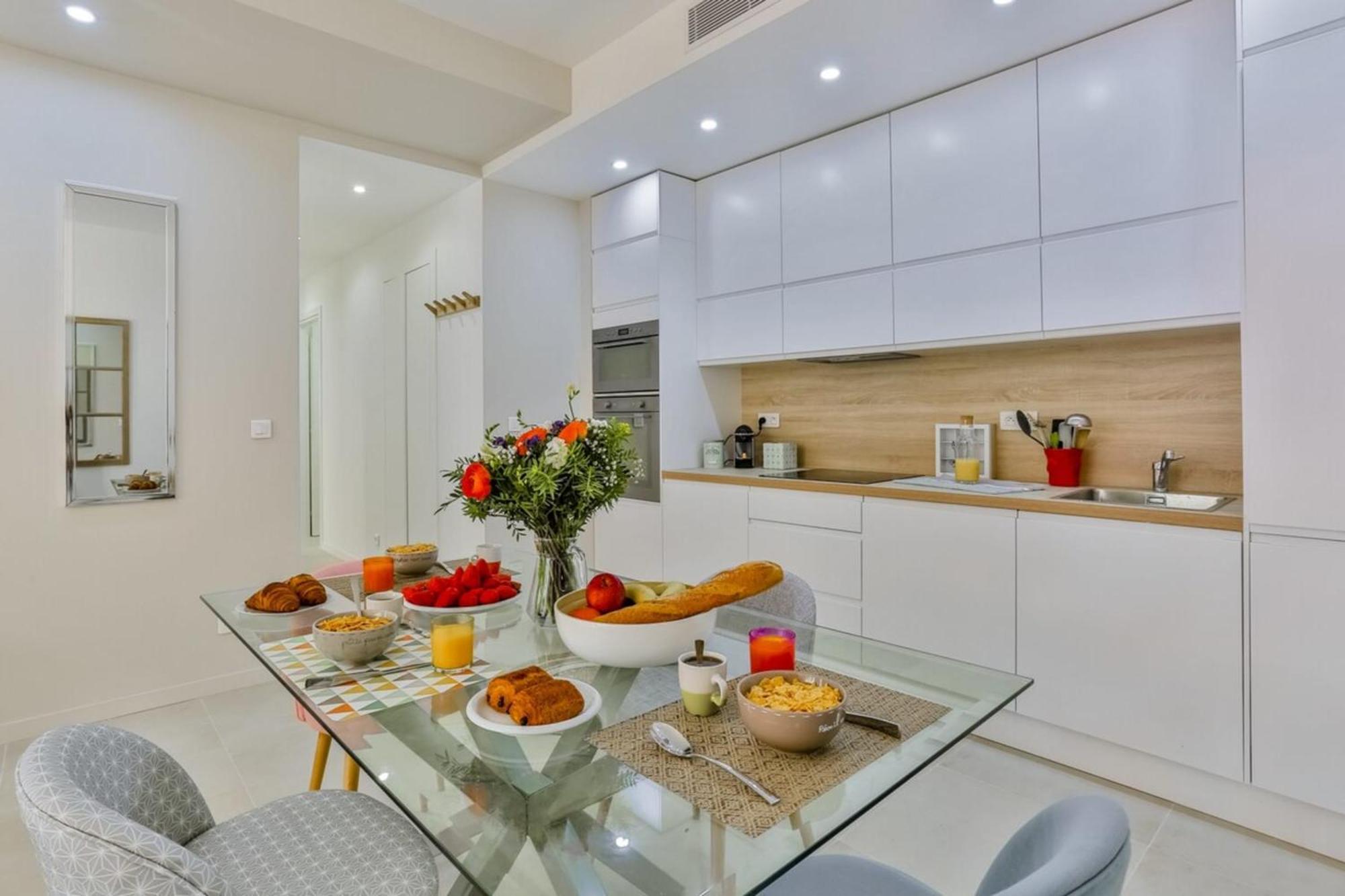 France 82 Tp -1 Min From The Sea - Terrace - Parking Lejlighed